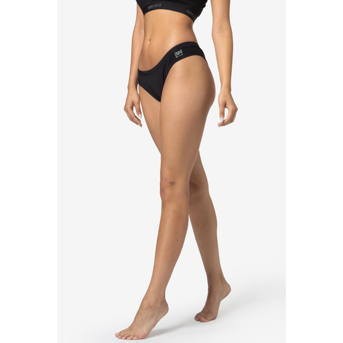 Lenjerie Merino pentru femei SN Super.Natural TUNDRA175 THONG Jet Black