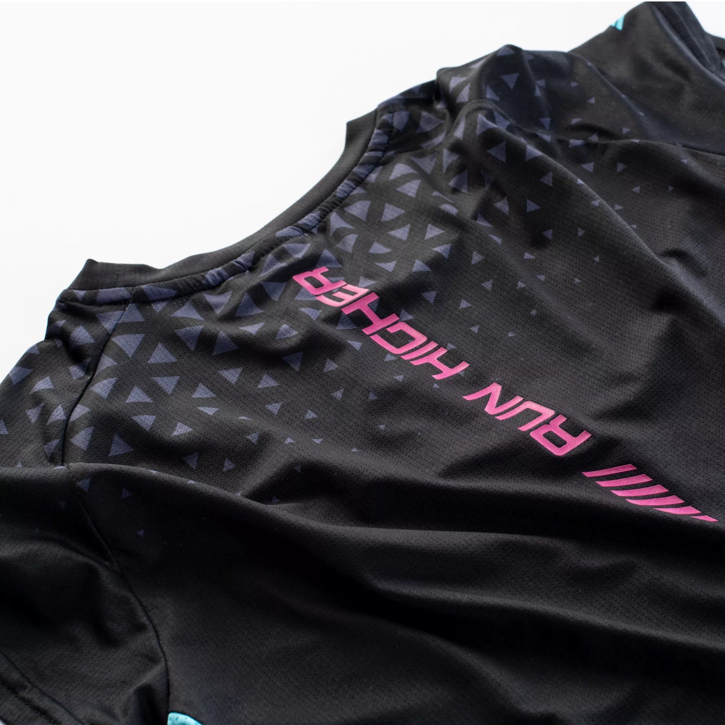 IQ Ileno – Tricou Damă Ușor, Respirabil, Uscare Rapidă