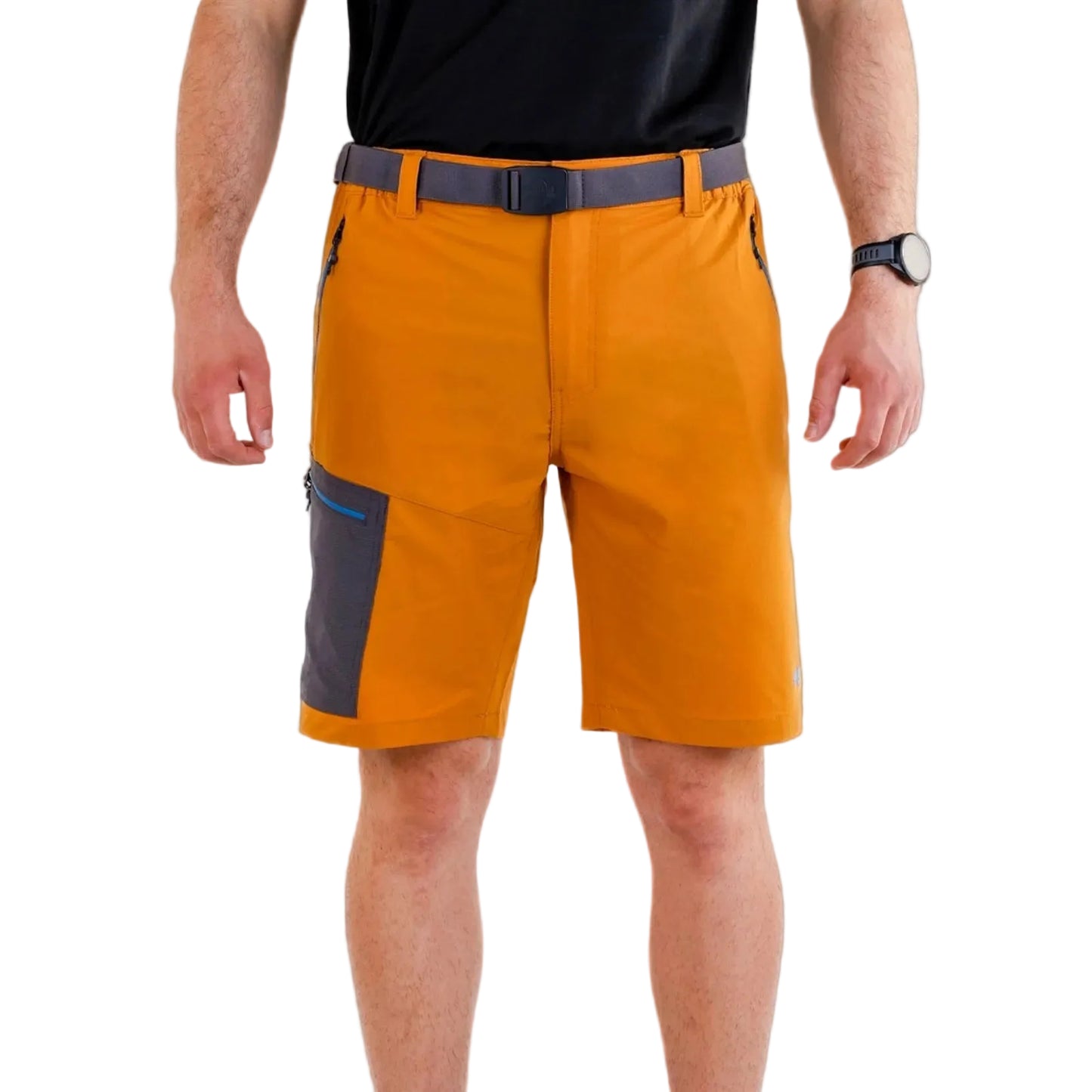 Pantaloni scurți bărbați SpherePro HERO Azafran/Eban – ideali pentru trekking, hiking și activități outdoor. Ușori, rezistenți și confortabili.