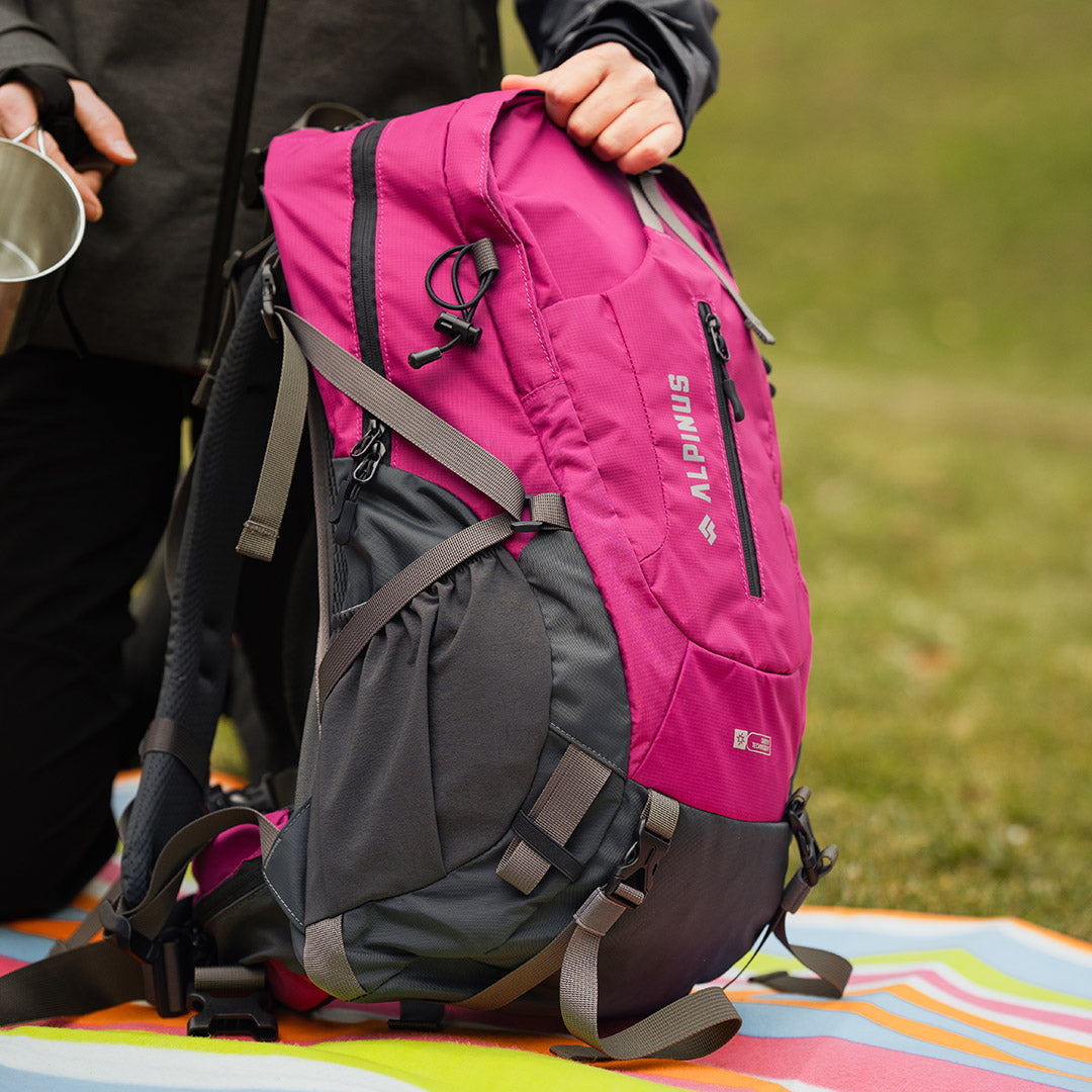 Alpinus Tarfala 35L – Rucsac Trekking Fuchsia